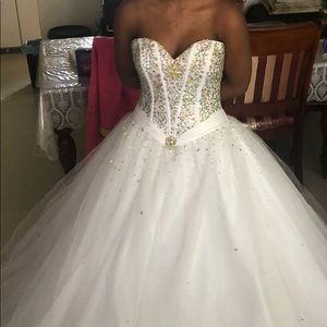 Sweet 16 dress.. never used